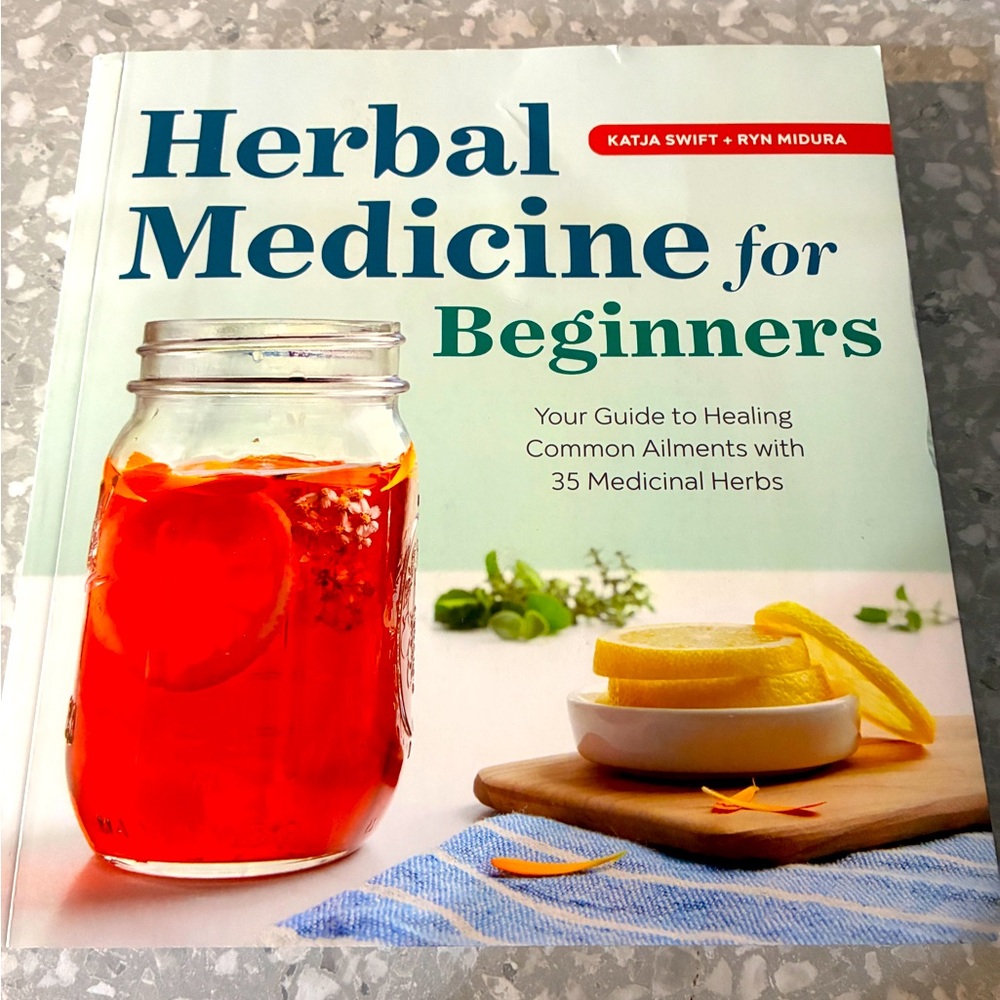 2 for $10: Herbal Medicine for Beginners Book